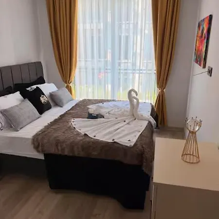 Okurcalar 126 M Havuzlu Bir Yatak Odali Lägenhet
