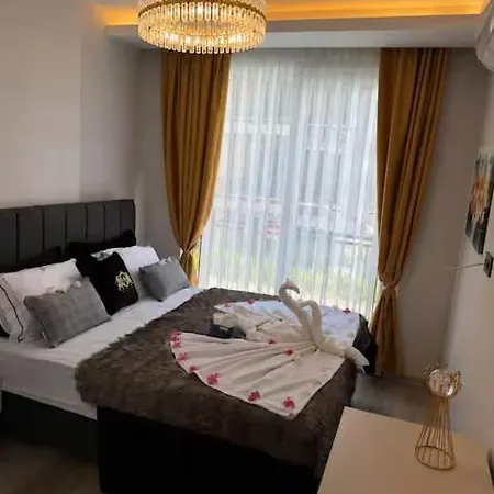 Okurcalar 126 M Havuzlu Bir Yatak Odali * Alanya